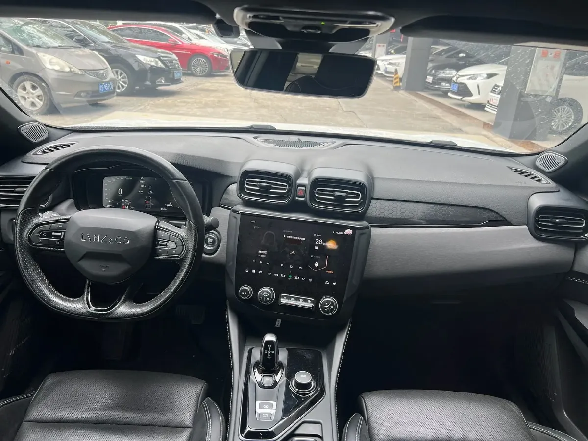 2022 LYNK&CO 03 2.0T 190HP L4 7DCT,autocango,china used car exporter,china ev exporter,chinese used car exporter,chinese used ev exporter