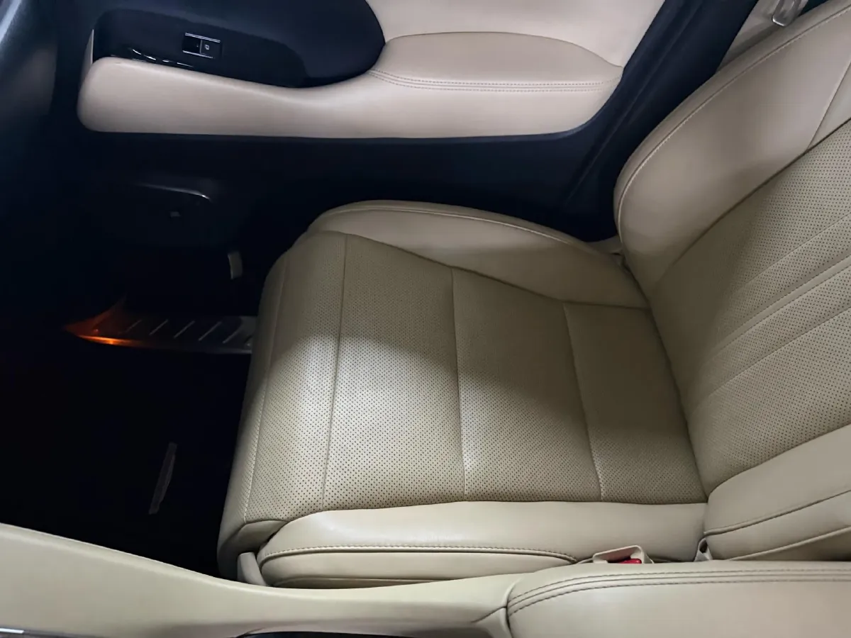 2020 Toyota Alphard 2.5L 117HP L4 E-CVT Hybrid,autocango,china used car exporter,china ev exporter,chinese used car exporter,chinese used ev exporter