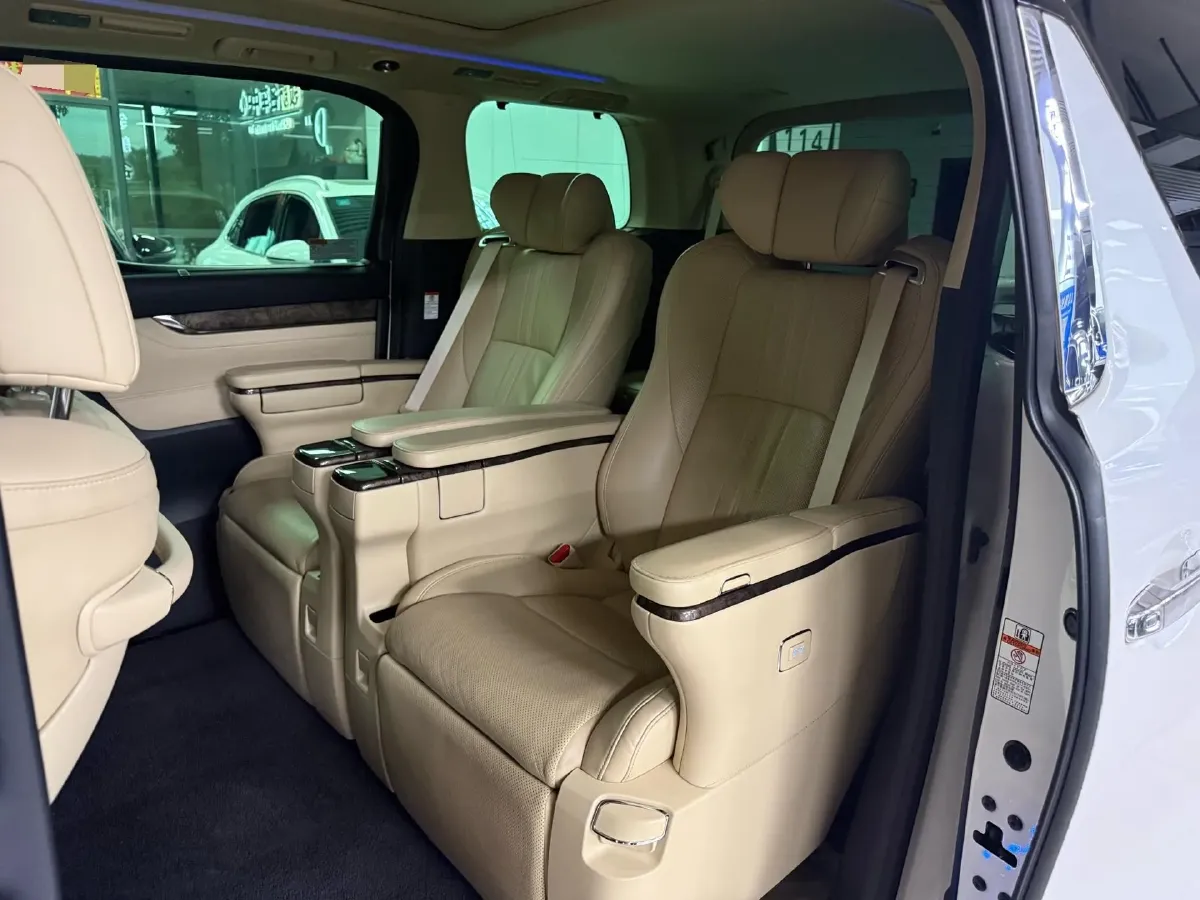 2020 Toyota Alphard 2.5L 117HP L4 E-CVT Hybrid,autocango,china used car exporter,china ev exporter,chinese used car exporter,chinese used ev exporter