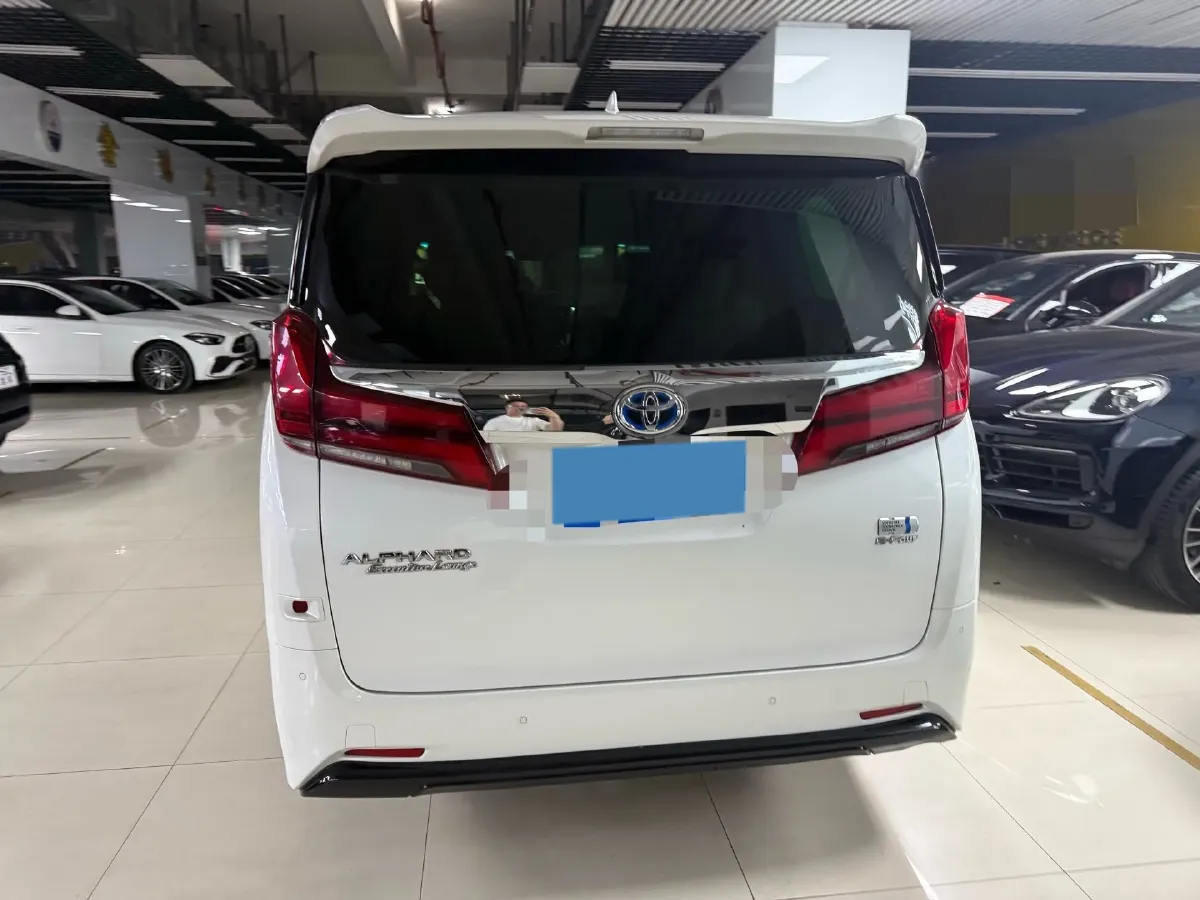2020 Toyota Alphard 2.5L 117HP L4 E-CVT Hybrid,autocango,china used car exporter,china ev exporter,chinese used car exporter,chinese used ev exporter