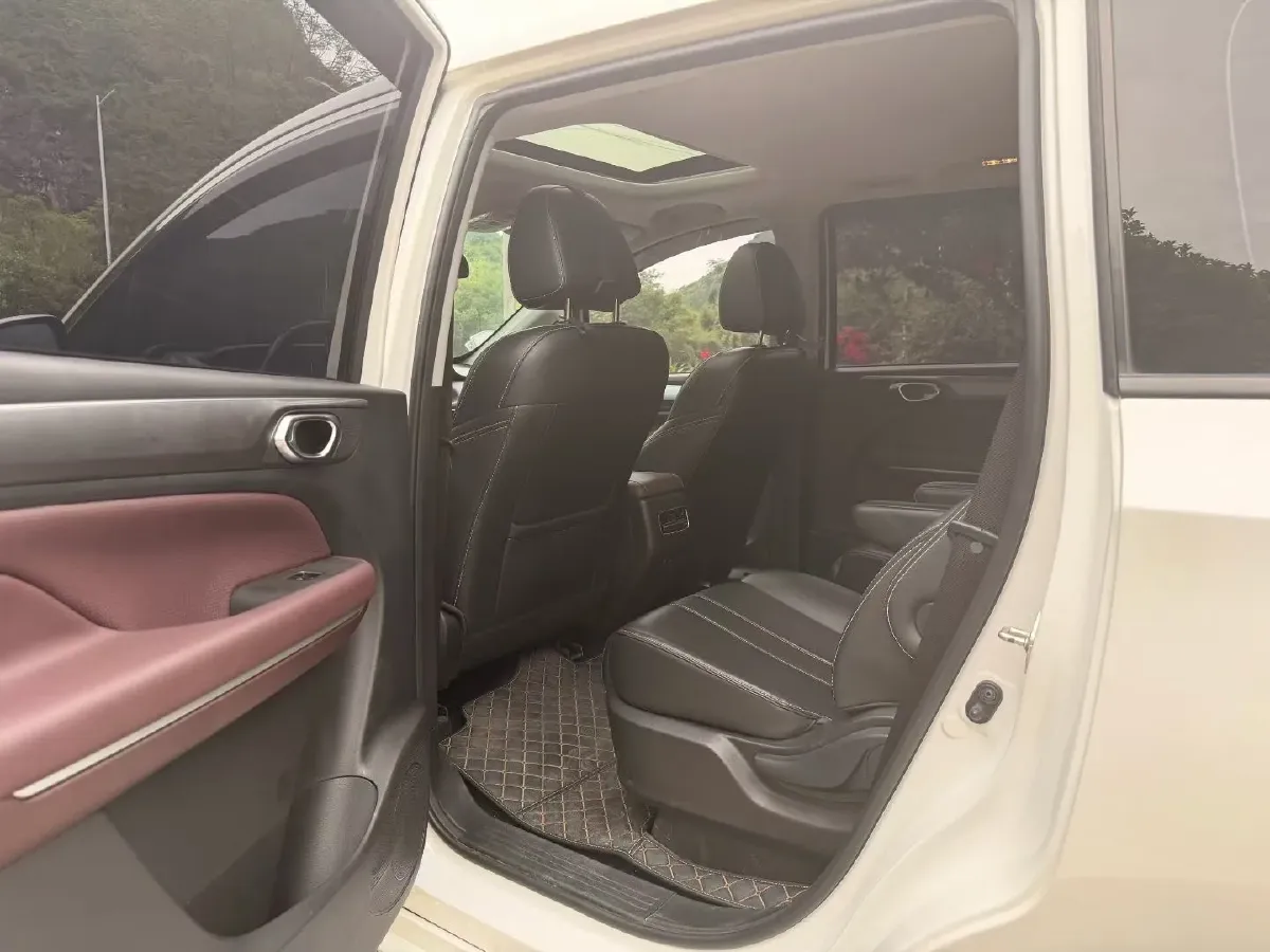 2023 GAC Trumpchi M6 1.5T 177HP L4 7DCT,autocango,china used car exporter,china ev exporter,chinese used car exporter,chinese used ev exporter