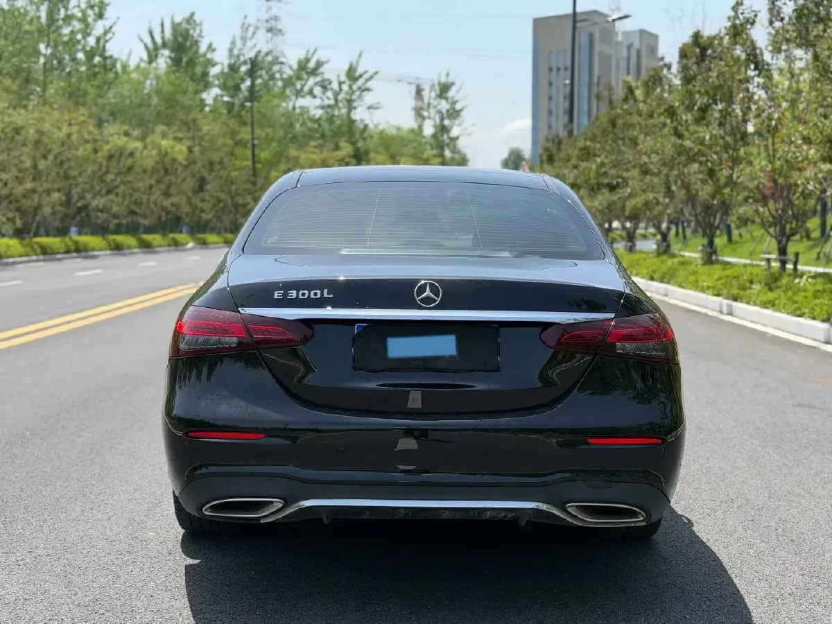 2021 Mercedes-Benz E Class 2.0T 258HP L4 9AT,autocango,china used car exporter,china ev exporter,chinese used car exporter,chinese used ev exporter