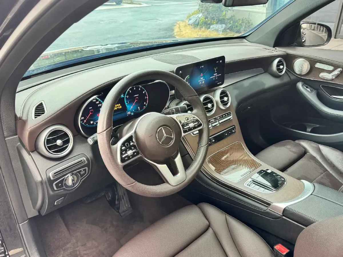 2020 Mercedes-Benz GLC Class 2.0T 258HP L4 9AT,autocango,china used car exporter,china ev exporter,chinese used car exporter,chinese used ev exporter
