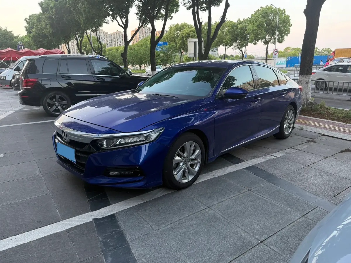 2018 Honda Accord 1.5T 194HP L4 CVT,autocango,china used car exporter,china ev exporter,chinese used car exporter,chinese used ev exporter