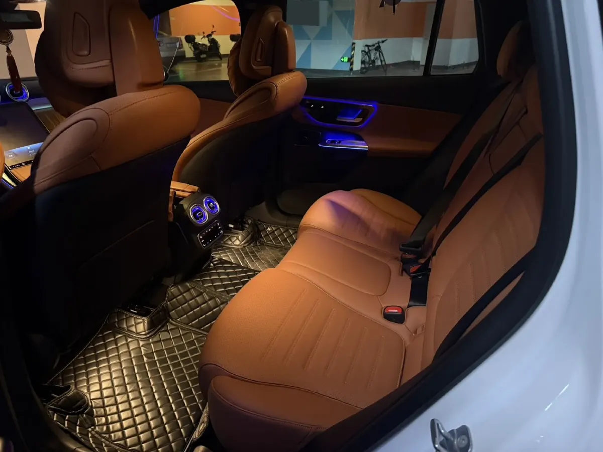 2024 Mercedes-Benz GLC Class 2.0T 258HP L4 9AT,autocango,china used car exporter,china ev exporter,chinese used car exporter,chinese used ev exporter