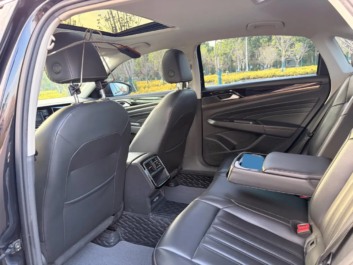 2019 Chevrolet Equinox 1.5T 180HP L4 6AT,autocango,china used car exporter,china ev exporter,chinese used car exporter,chinese used ev exporter