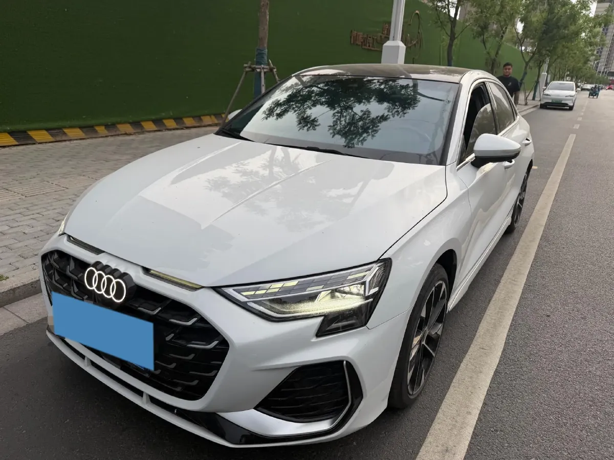 2025 Audi A3 1.5T 160HP L4 7DCT,autocango,china used car exporter,china ev exporter,chinese used car exporter,chinese used ev exporter