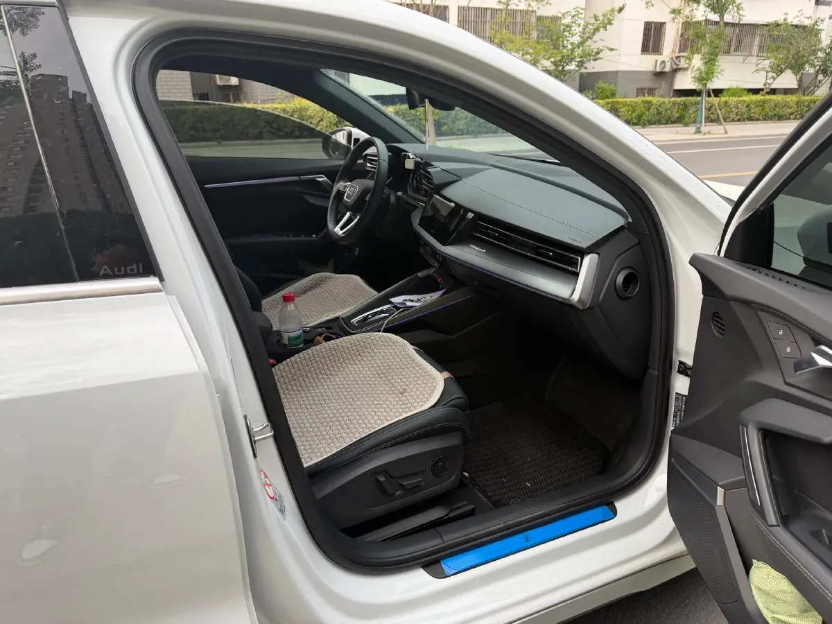 2025 Audi A3 1.5T 160HP L4 7DCT,autocango,china used car exporter,china ev exporter,chinese used car exporter,chinese used ev exporter