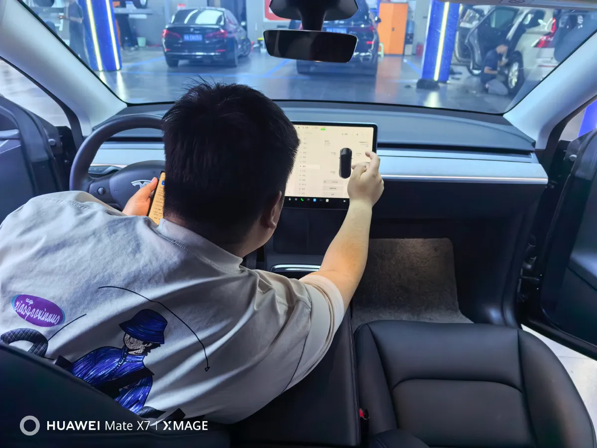 2024 Iveco OuSheng BEV 77.28KWH,autocango,china used car exporter,china ev exporter,chinese used car exporter,chinese used ev exporter