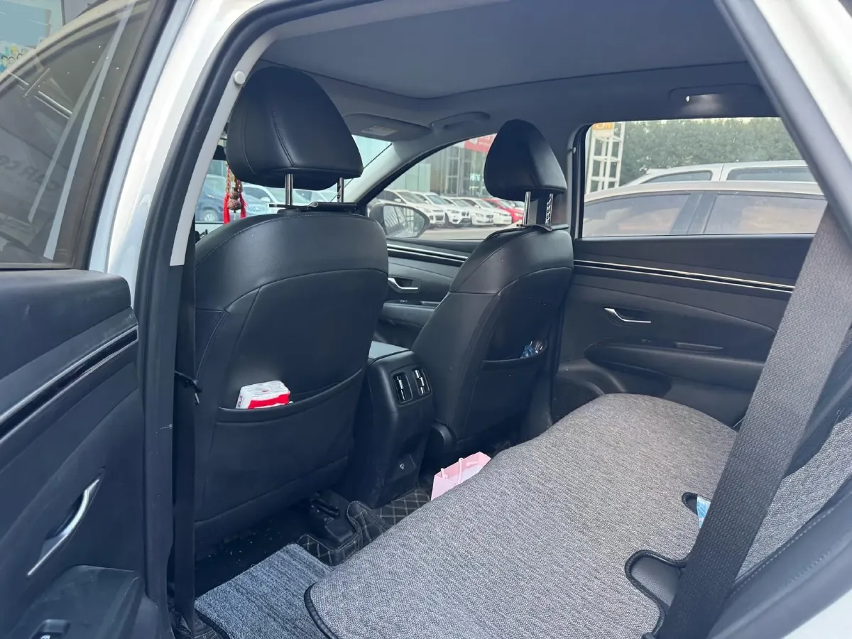 2023 Hyundai Tucson 1.5T 200HP L4 8AT,autocango,china used car exporter,china ev exporter,chinese used car exporter,chinese used ev exporter