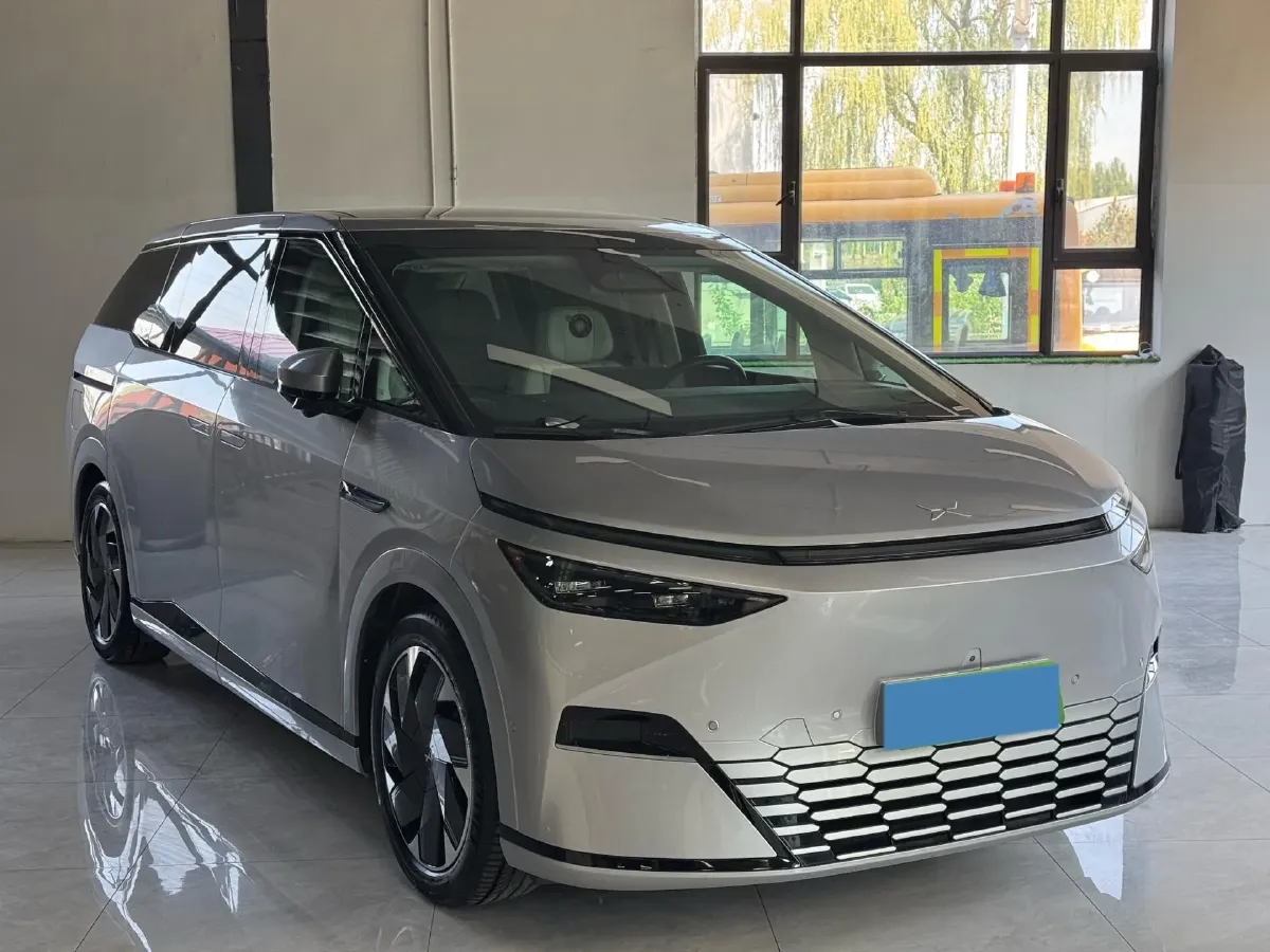 2024 Xpeng X9 BEV 101.5KWH,autocango,china used car exporter,china ev exporter,chinese used car exporter,chinese used ev exporter