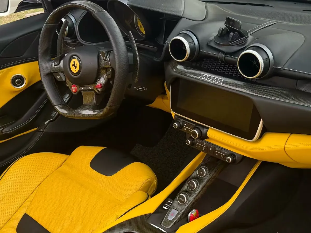 2018 Ferrari Portofino 3.9T 600HP V8 7DCT,autocango,china used car exporter,china ev exporter,chinese used car exporter,chinese used ev exporter