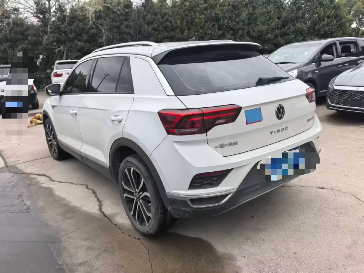 2021 Volkswagen T-Roc 1.4T 150HP L4 7DCT,autocango,china used car exporter,china ev exporter,chinese used car exporter,chinese used ev exporter