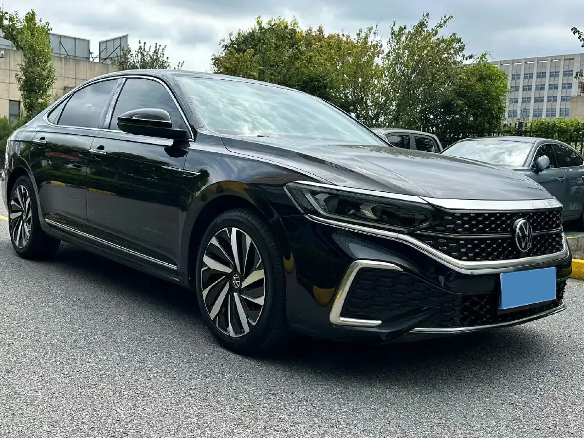 2022 Skoda Kodiak GT 2.0T 186HP L4 7DCT,autocango,china used car exporter,china ev exporter,chinese used car exporter,chinese used ev exporter