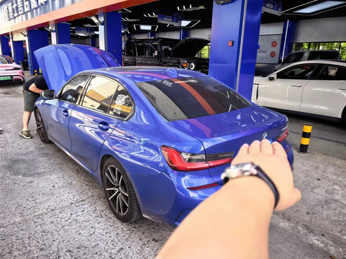 2020 BMW 3 Series 2.0T 184HP L4 8AT,autocango,china used car exporter,china ev exporter,chinese used car exporter,chinese used ev exporter
