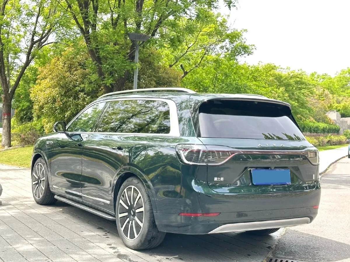 2024 AITO AITO M9 1.5T 152HP L4 REEV 42KWH,autocango,china used car exporter,china ev exporter,chinese used car exporter,chinese used ev exporter