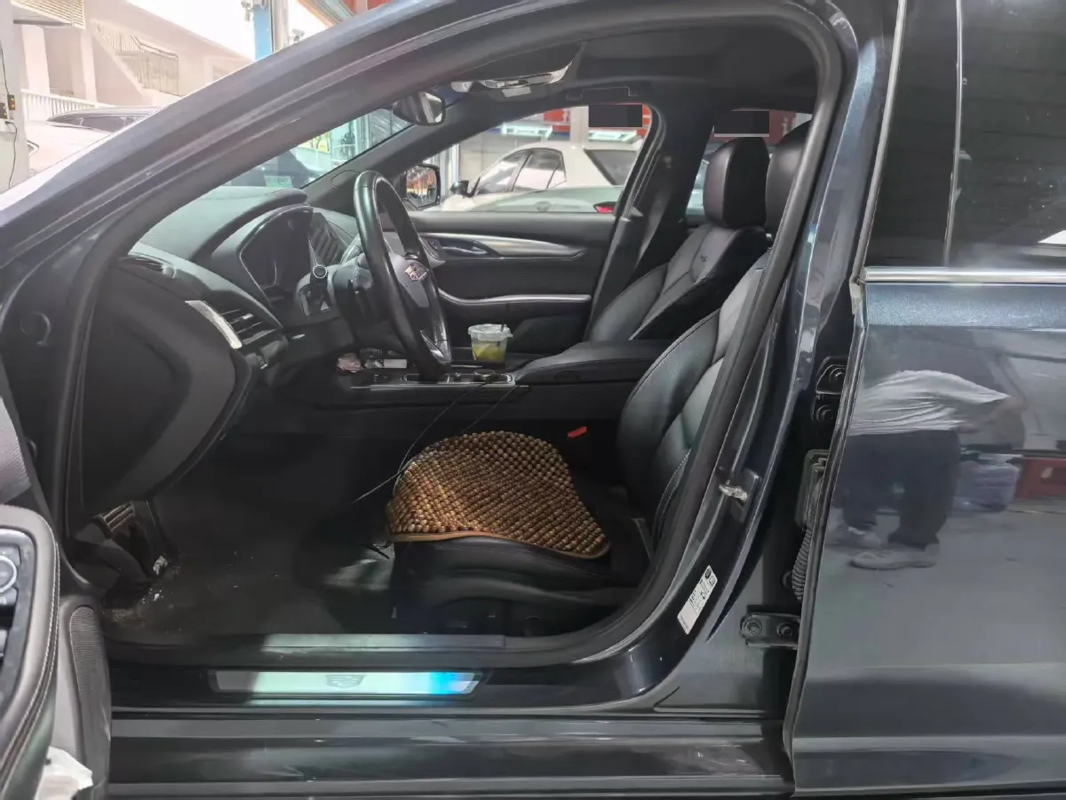 2021 Cadillac CT5 2.0T 237HP L4 10AT,autocango,china used car exporter,china ev exporter,chinese used car exporter,chinese used ev exporter