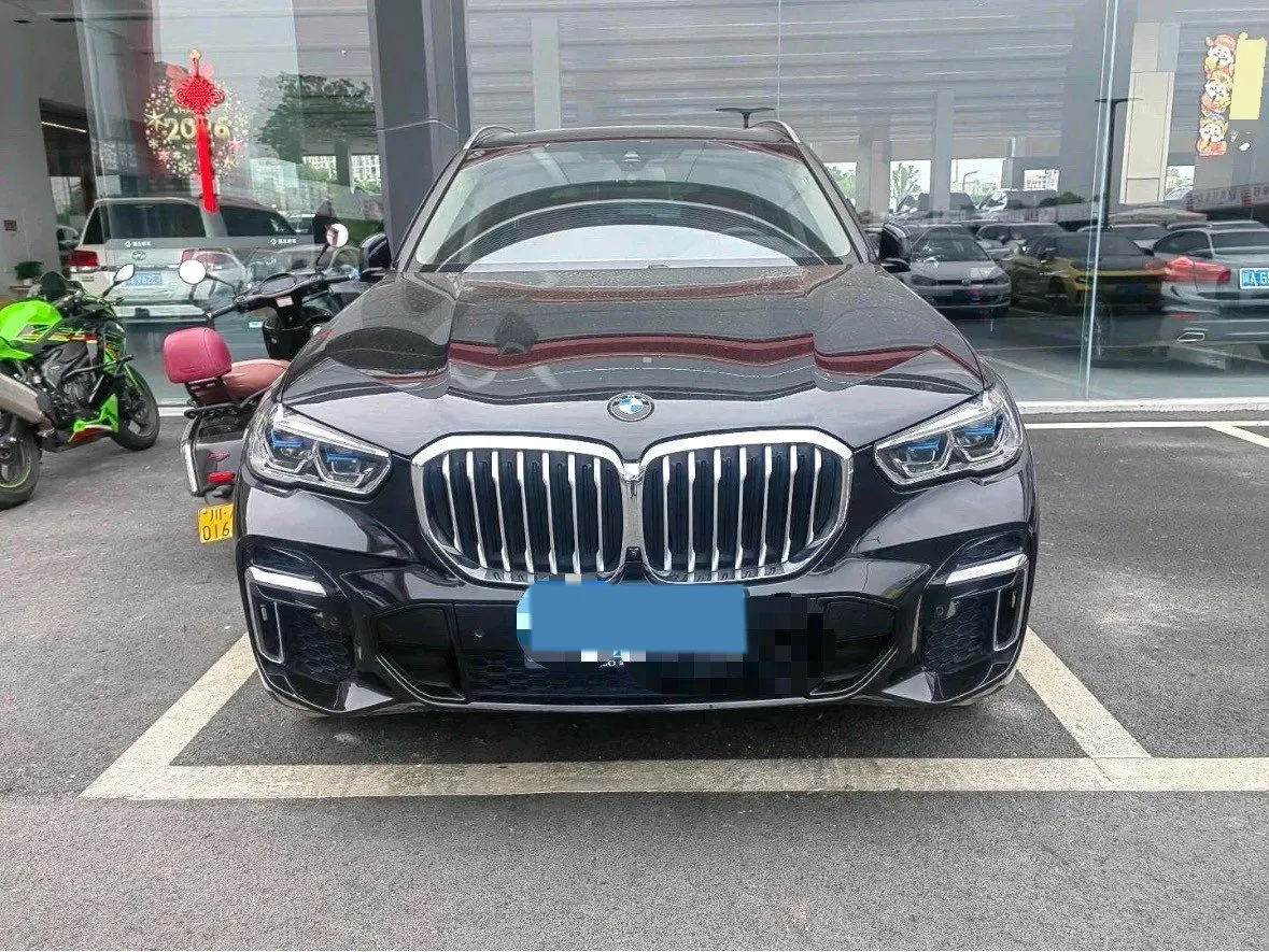 2022 BMW X5 2.0T 245HP L4 8AT,autocango,china used car exporter,china ev exporter,chinese used car exporter,chinese used ev exporter