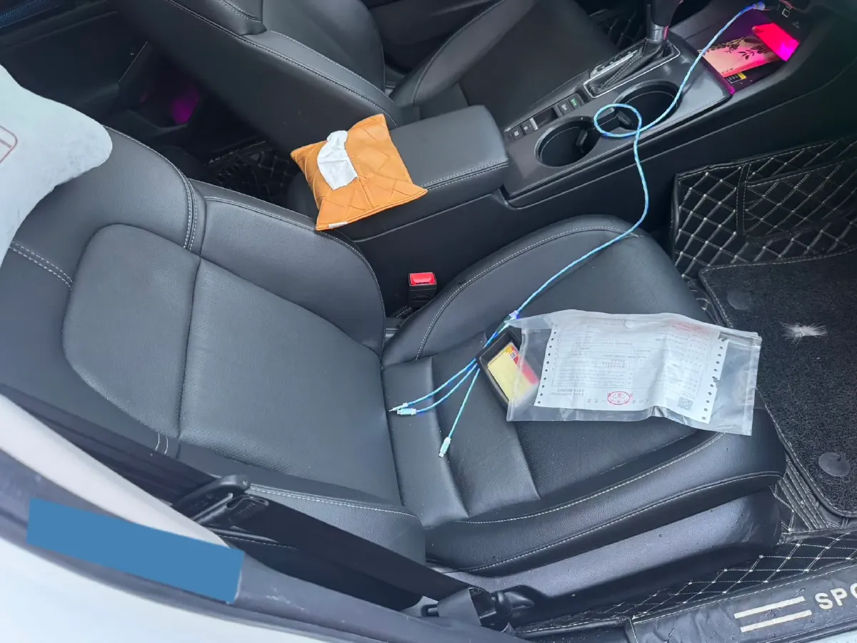2022 Honda Civic 1.5T 182HP L4 CVT,autocango,china used car exporter,china ev exporter,chinese used car exporter,chinese used ev exporter
