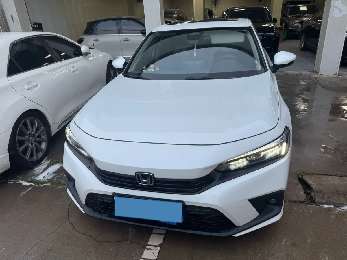 2022 Honda Civic 1.5T 182HP L4 CVT,autocango,china used car exporter,china ev exporter,chinese used car exporter,chinese used ev exporter