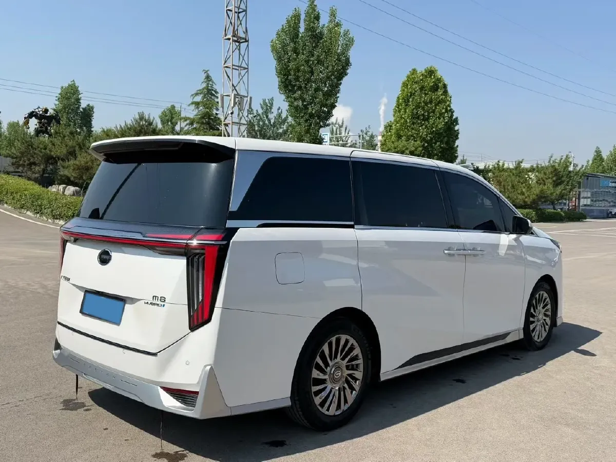 2023 GAC Trumpchi M8 2.0T 190HP L4 E-CVT Hybrid,autocango,china used car exporter,china ev exporter,chinese used car exporter,chinese used ev exporter