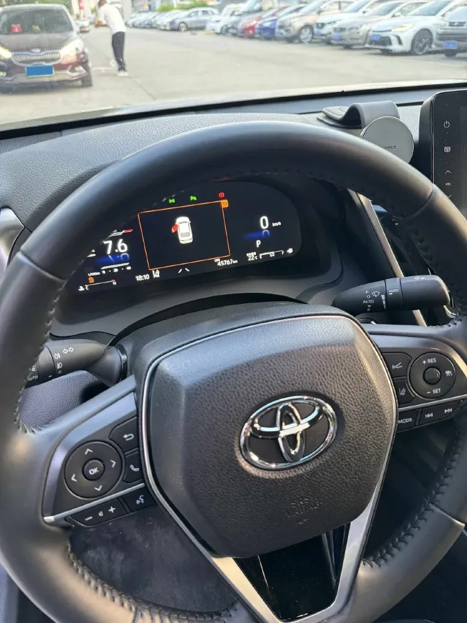 2021 Toyota Camry 2.5L 209HP L4 8AT,autocango,china used car exporter,china ev exporter,chinese used car exporter,chinese used ev exporter