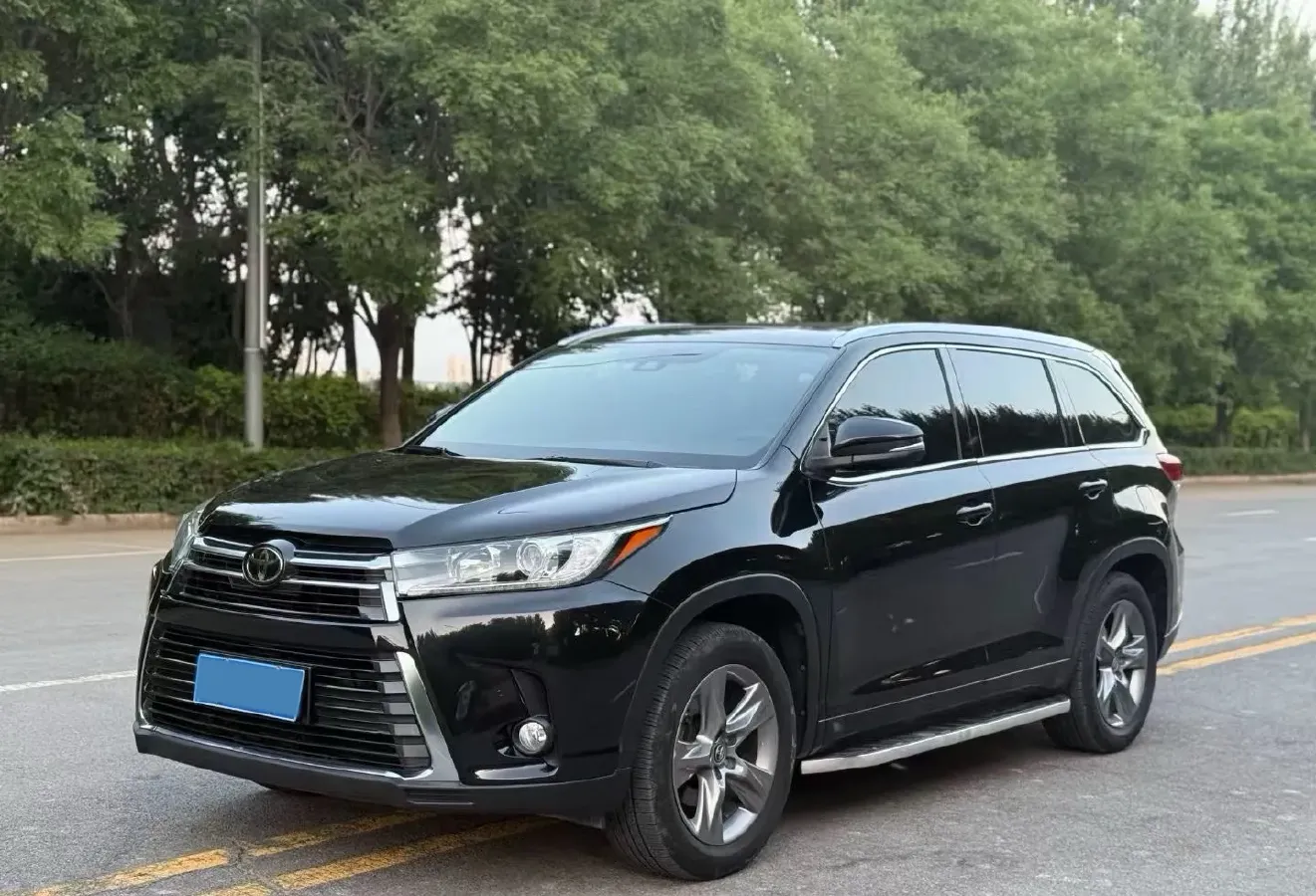 2019 HanTeng V7 1.5T 156HP L4 6AT,autocango,china used car exporter,china ev exporter,chinese used car exporter,chinese used ev exporter