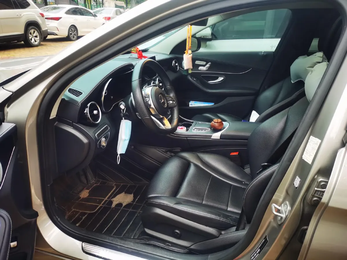 2021 Mercedes-Benz C Class 1.5T 184HP L4 9AT,autocango,china used car exporter,china ev exporter,chinese used car exporter,chinese used ev exporter