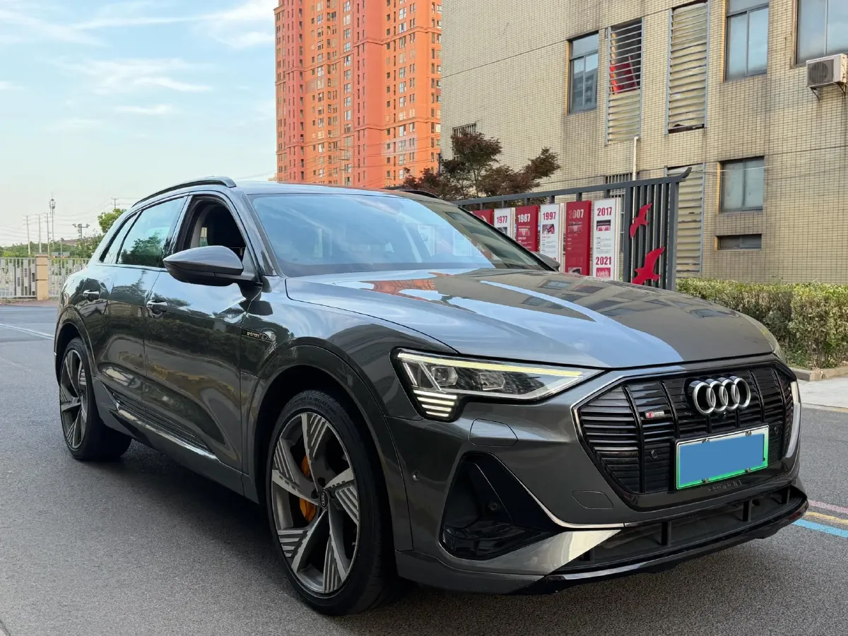 2021 Audi e-tron BEV 96.7KWH,autocango,china used car exporter,china ev exporter,chinese used car exporter,chinese used ev exporter