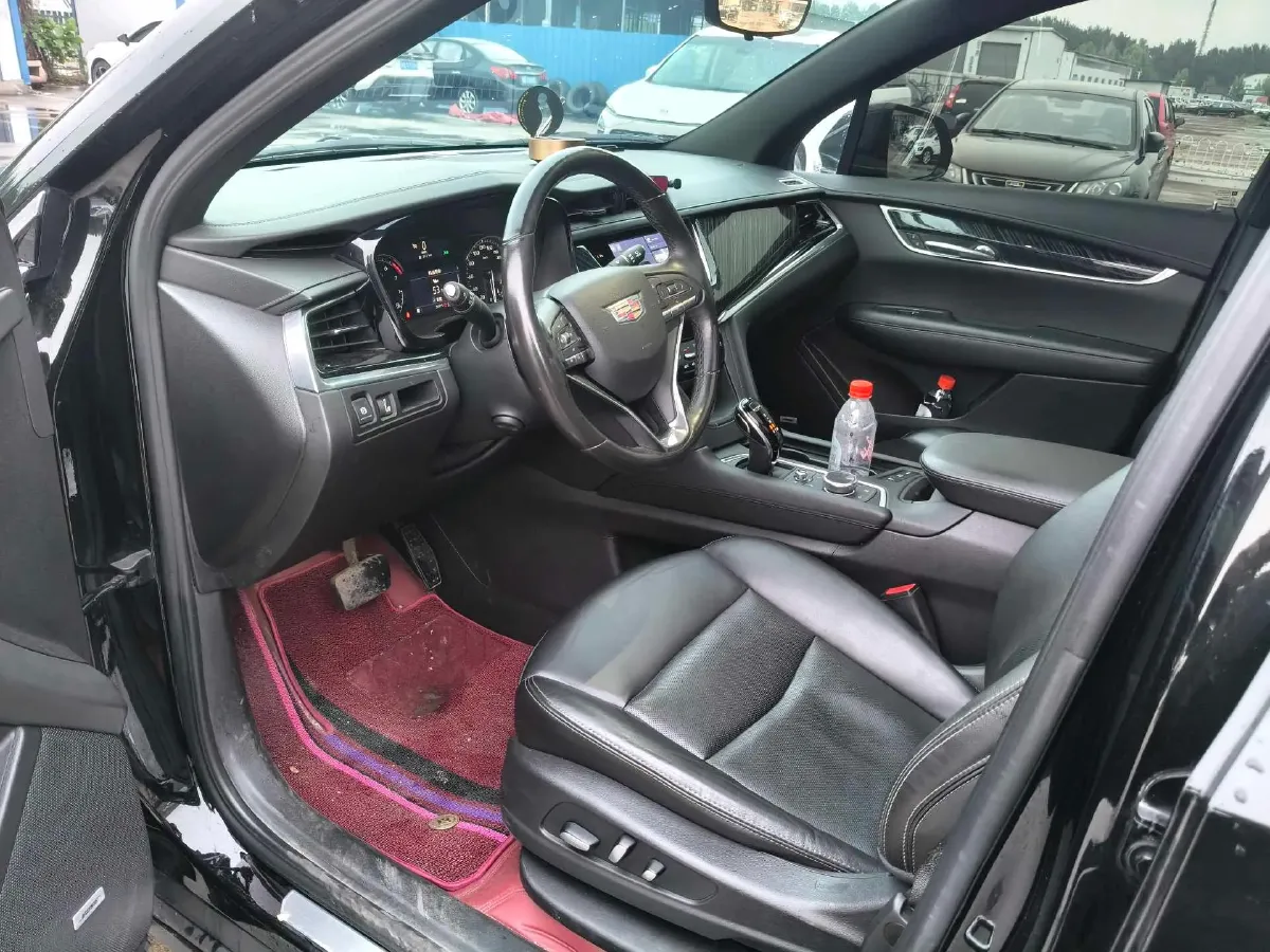 2022 Cadillac XT6 2.0T 237HP L4 9AT,autocango,china used car exporter,china ev exporter,chinese used car exporter,chinese used ev exporter