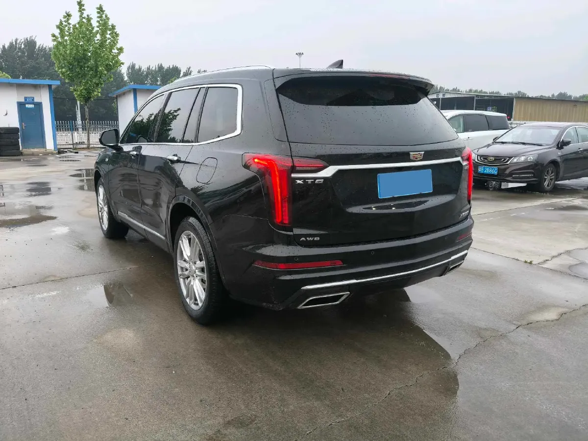2022 Cadillac XT6 2.0T 237HP L4 9AT,autocango,china used car exporter,china ev exporter,chinese used car exporter,chinese used ev exporter