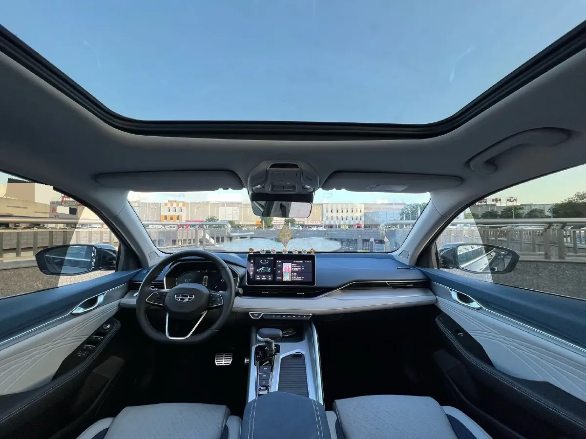 2023 Geely Preface 2.0T 190HP L4 7DCT,autocango,china used car exporter,china ev exporter,chinese used car exporter,chinese used ev exporter