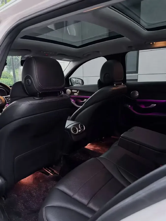 2020 Mercedes-Benz C Class 1.5T 184HP L4 9AT,autocango,china used car exporter,china ev exporter,chinese used car exporter,chinese used ev exporter