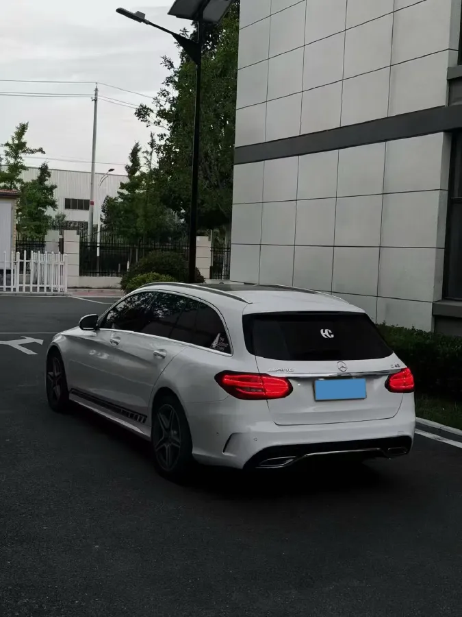 2020 Mercedes-Benz C Class 1.5T 184HP L4 9AT,autocango,china used car exporter,china ev exporter,chinese used car exporter,chinese used ev exporter