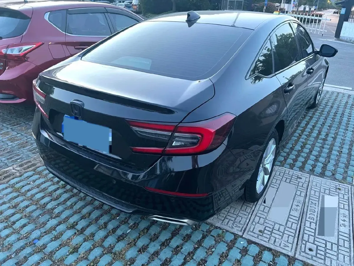 2021 Honda Accord 1.5T 194HP L4 CVT,autocango,china used car exporter,china ev exporter,chinese used car exporter,chinese used ev exporter