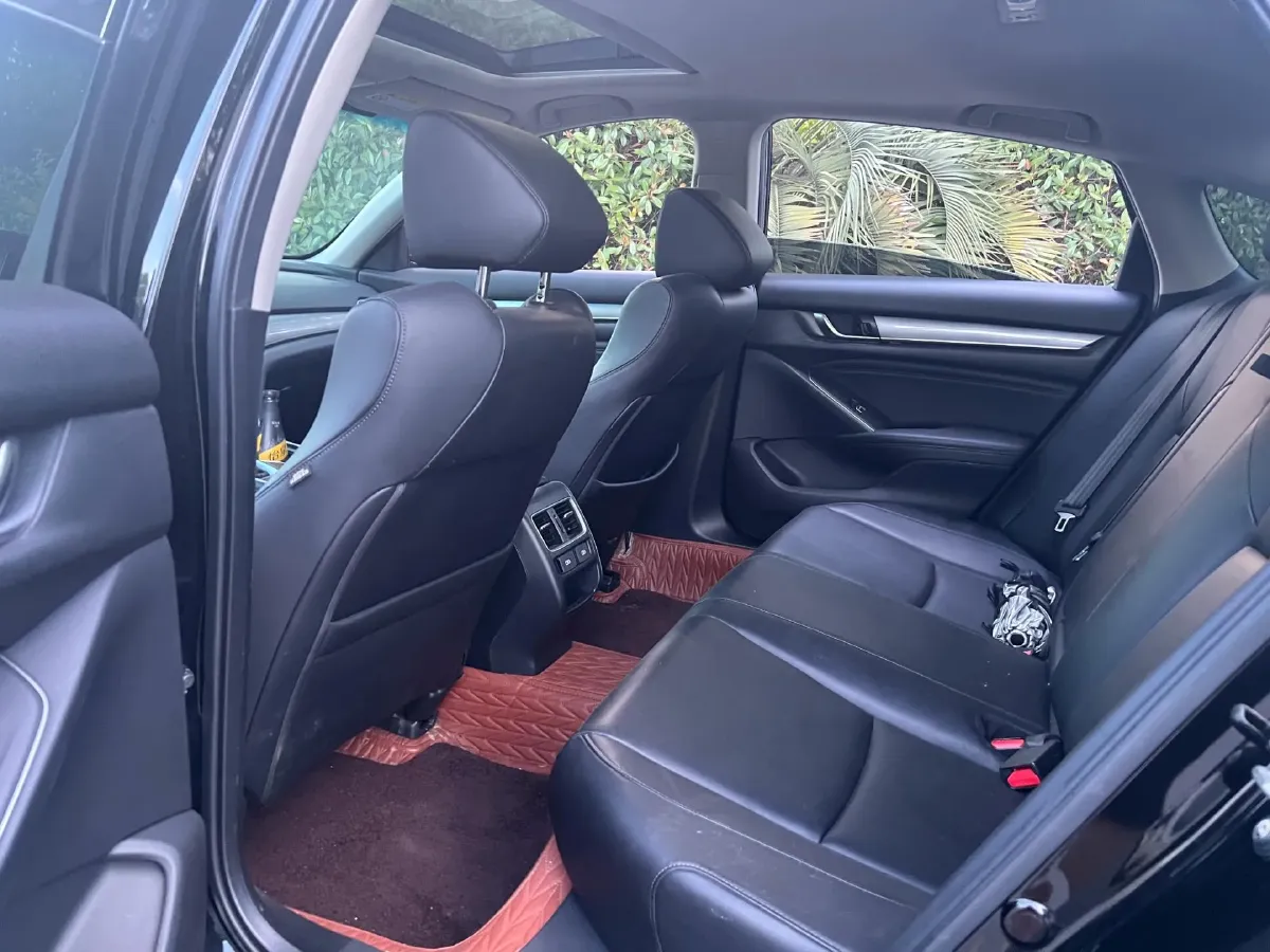 2021 Honda Accord 1.5T 194HP L4 CVT,autocango,china used car exporter,china ev exporter,chinese used car exporter,chinese used ev exporter
