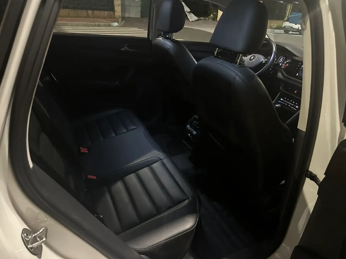 2021 Volkswagen Tharu 1.4T 150HP L4 7DCT,autocango,china used car exporter,china ev exporter,chinese used car exporter,chinese used ev exporter