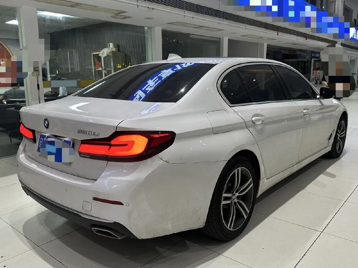 2021 BMW 5 Series 2.0T 252HP L4 8AT,autocango,china used car exporter,china ev exporter,chinese used car exporter,chinese used ev exporter