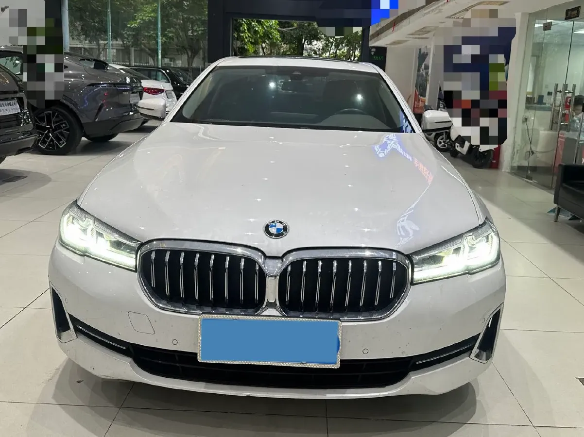 2021 BMW 5 Series 2.0T 252HP L4 8AT,autocango,china used car exporter,china ev exporter,chinese used car exporter,chinese used ev exporter