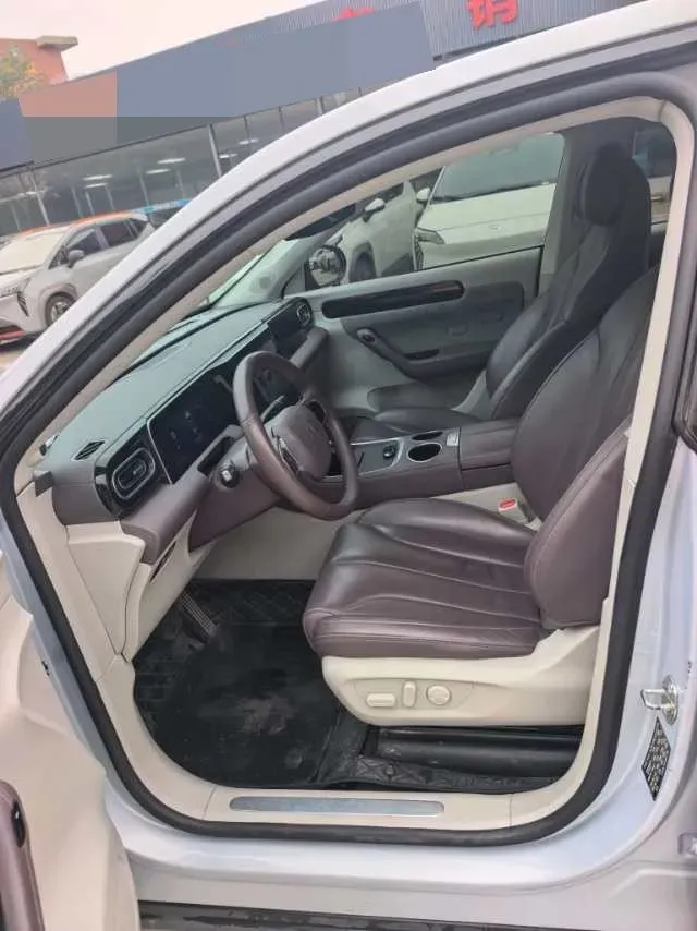 2023 Leapmotor C11 BEV 69.2KWH,autocango,china used car exporter,china ev exporter,chinese used car exporter,chinese used ev exporter