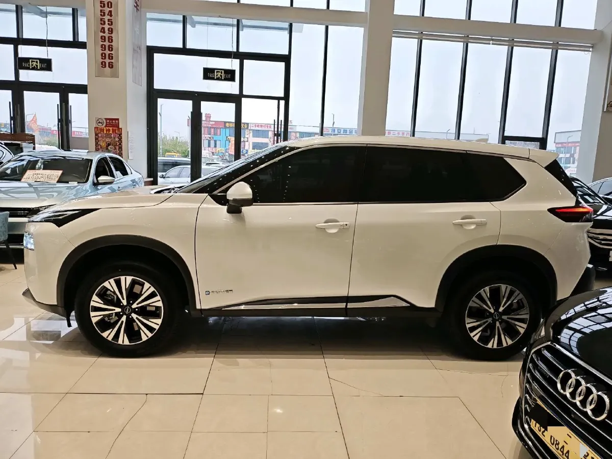 2023 Nissan X-Trail 1.5T 144HP L3 Hybrid,autocango,china used car exporter,china ev exporter,chinese used car exporter,chinese used ev exporter