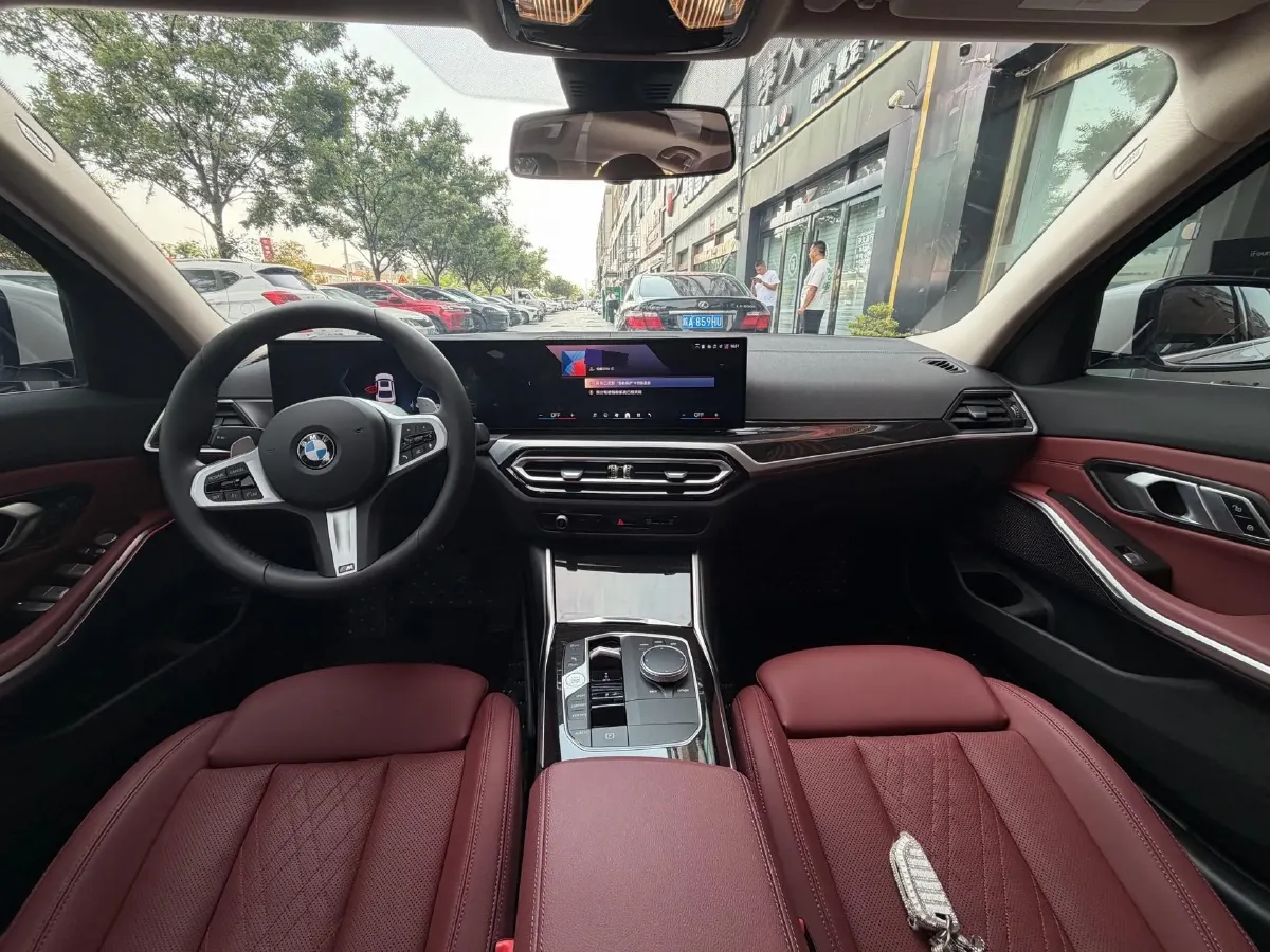 2024 BMW 3 Series 2.0T 184HP L4 8AT,autocango,china used car exporter,china ev exporter,chinese used car exporter,chinese used ev exporter