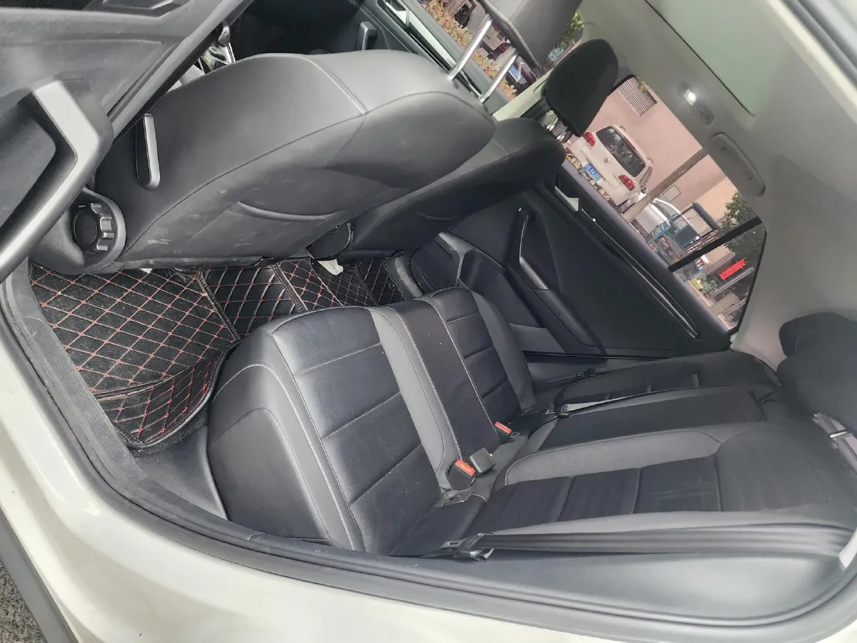 2019 Volkswagen T-Roc 1.4T 150HP L4 7DCT,autocango,china used car exporter,china ev exporter,chinese used car exporter,chinese used ev exporter