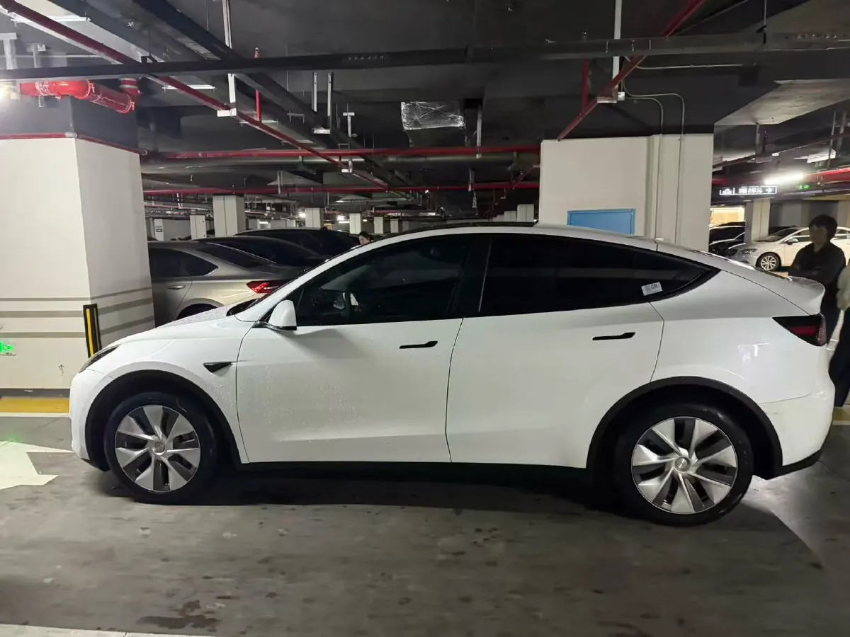 2022 BMW 3 Series 2.0T 184HP L4 8AT,autocango,china used car exporter,china ev exporter,chinese used car exporter,chinese used ev exporter