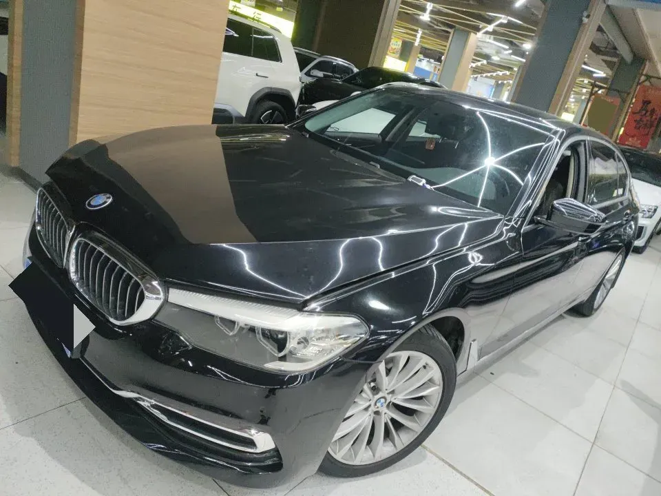2020 BMW 5 Series 2.0T 184HP L4 8AT,autocango,china used car exporter,china ev exporter,chinese used car exporter,chinese used ev exporter