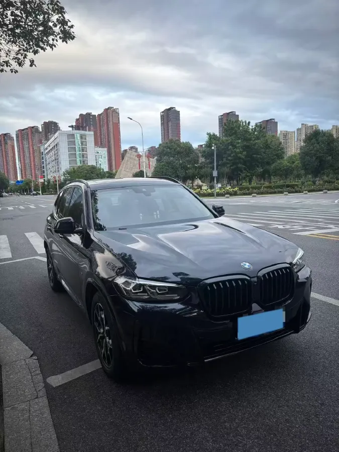 2022 BMW X3 2.0T 184HP L4 8AT,autocango,china used car exporter,china ev exporter,chinese used car exporter,chinese used ev exporter