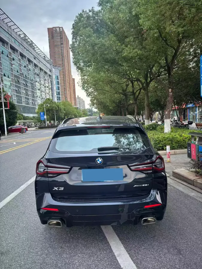 2022 BMW X3 2.0T 184HP L4 8AT,autocango,china used car exporter,china ev exporter,chinese used car exporter,chinese used ev exporter