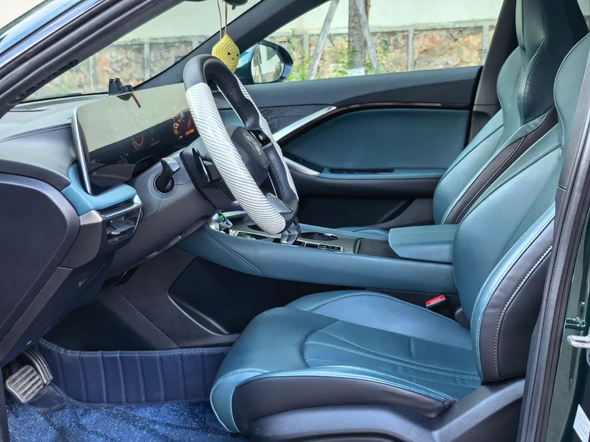 2023 MG 7 1.5T 188HP L4 7DCT,autocango,china used car exporter,china ev exporter,chinese used car exporter,chinese used ev exporter