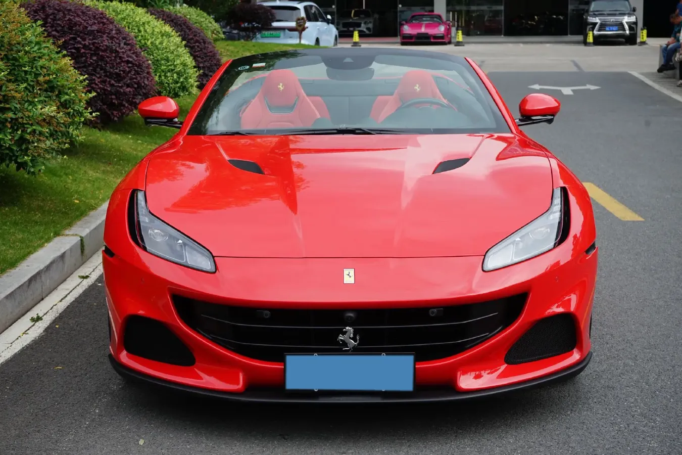 2021 Ferrari Portofino 3.9T 620HP V8 8DCT,autocango,china used car exporter,china ev exporter,chinese used car exporter,chinese used ev exporter