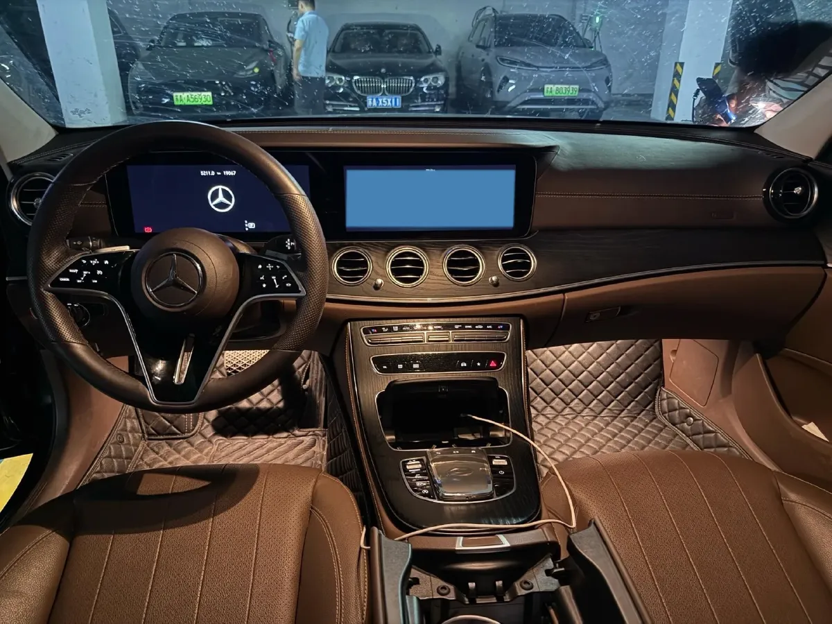 2023 Mercedes-Benz E Class 2.0T 258HP L4 9AT,autocango,china used car exporter,china ev exporter,chinese used car exporter,chinese used ev exporter